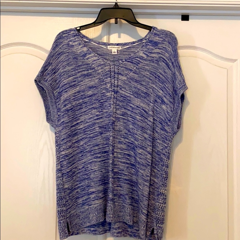 Sleeveless sweater